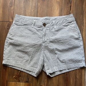 St. John’s Bay Gray & White Bermuda Shorts – Modern Fit